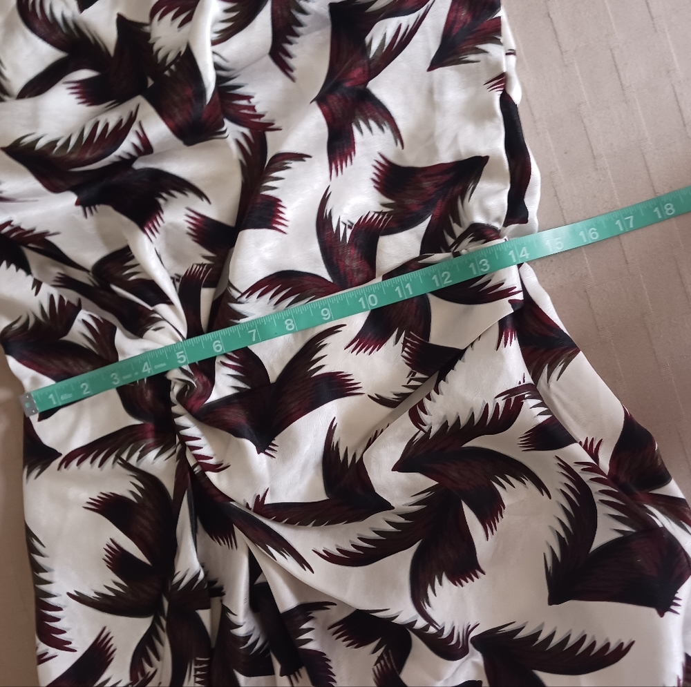 A.L.C. Freja Leaf Print Twist Front Silk Dreas - Picture 6 of 13